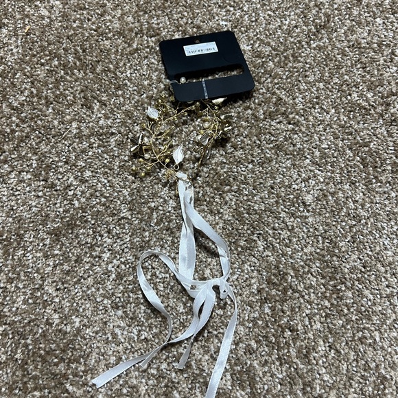 C RSVP hair accessory Boho Bridal Wedding Bride Party Boutique jewelry head band - Picture 3 of 4